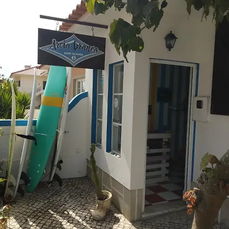 West Coast Surf Hostel Areia Branca