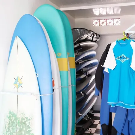 West Coast Surf Areia Branca