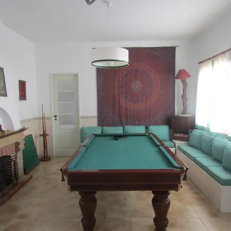 אכסניה West Coast Surf