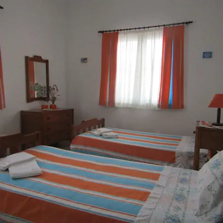 West Coast Surf אכסניה *