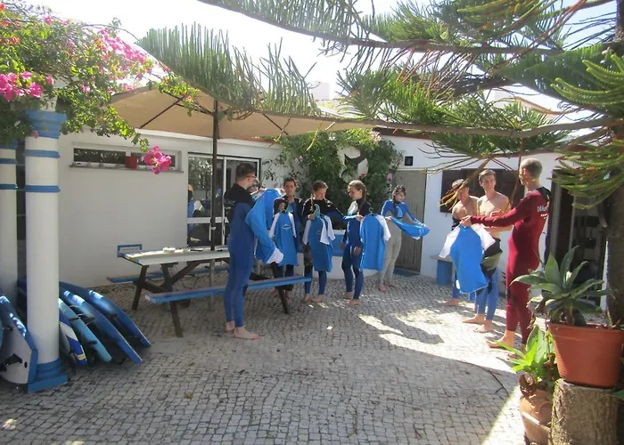 Hostal West Coast Surf *