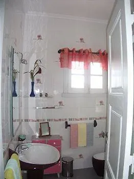 West Coast Surf Hostel Areia Branca